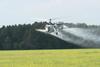 Внесение инсектицидов и фунгицидов вертолетами - авиахимобработка дельтапланами