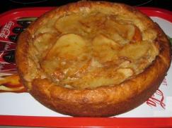 Карамельный яблочный пирог
